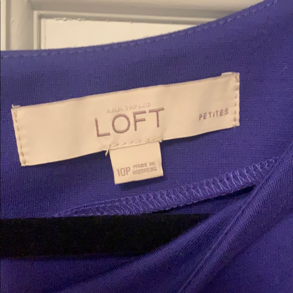 Loft Dress - Picture 2 of 4